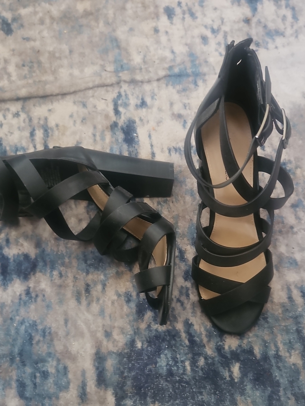 Shoe Dazzle Black Strappy Block Heel Sandals with Ankle Buckle